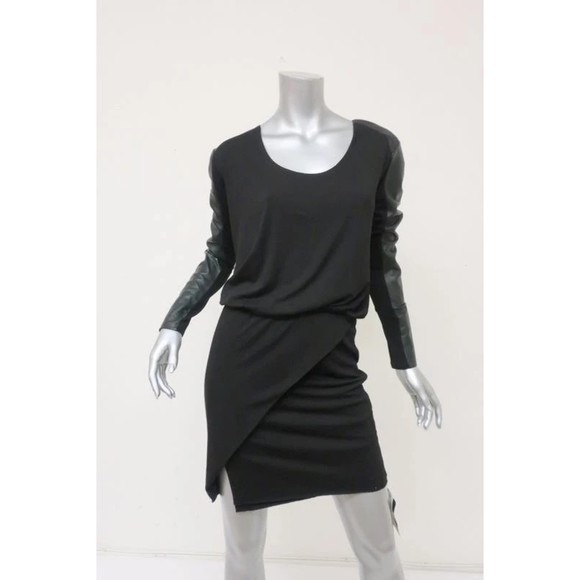 michelle mason Dresses & Skirts - Michelle Mason Dress Black Stretch Jersey Size Small Leather Sleeve Mini NEW